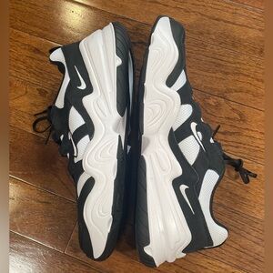 Nike Tech Hera White Black Men LifeStyle Casual Shoe Sneakers FJ9532-101 Size 15